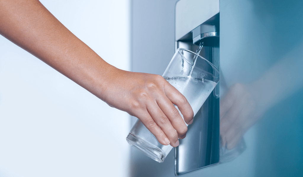getting water from fridge water filter