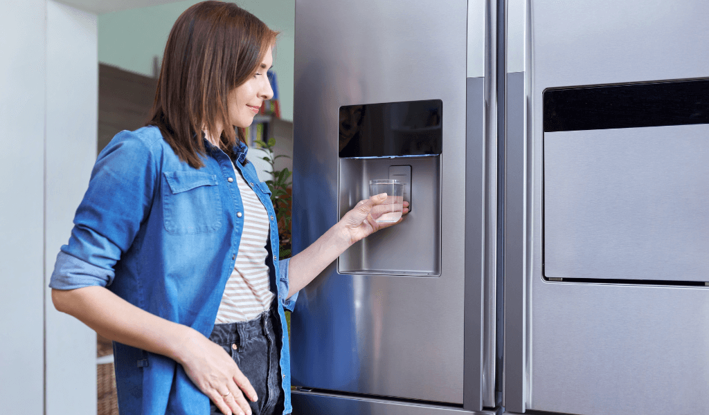 How to Replace The Water Filter in Your Samsung® Refrigerator
